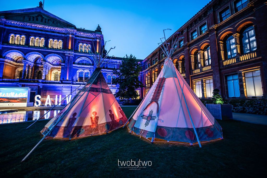 twobytwo_The_New_Sauvage_0201.jpg